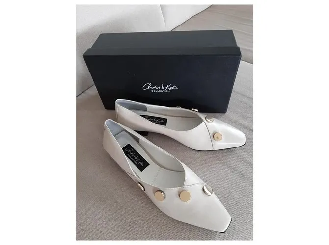 Autre Marque Charles y Keith Beige 