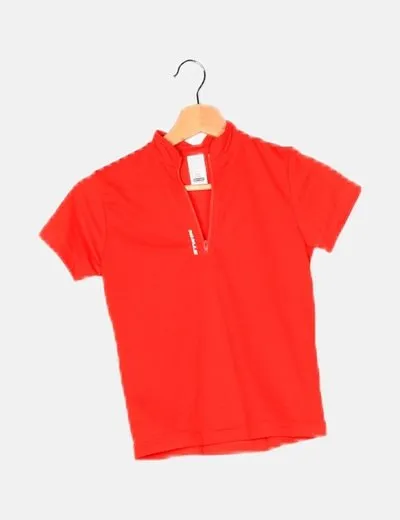 Decathlon Camiseta roja deportiva