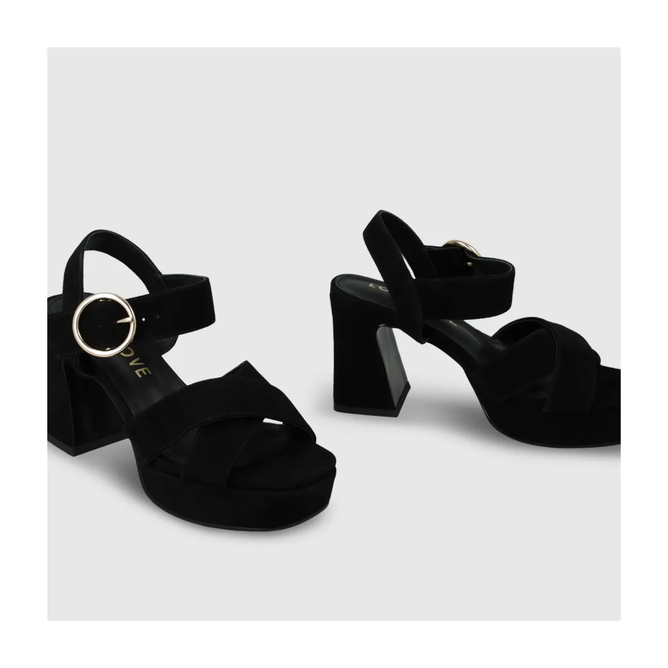 SANDALIAS NEGRAS PE4701