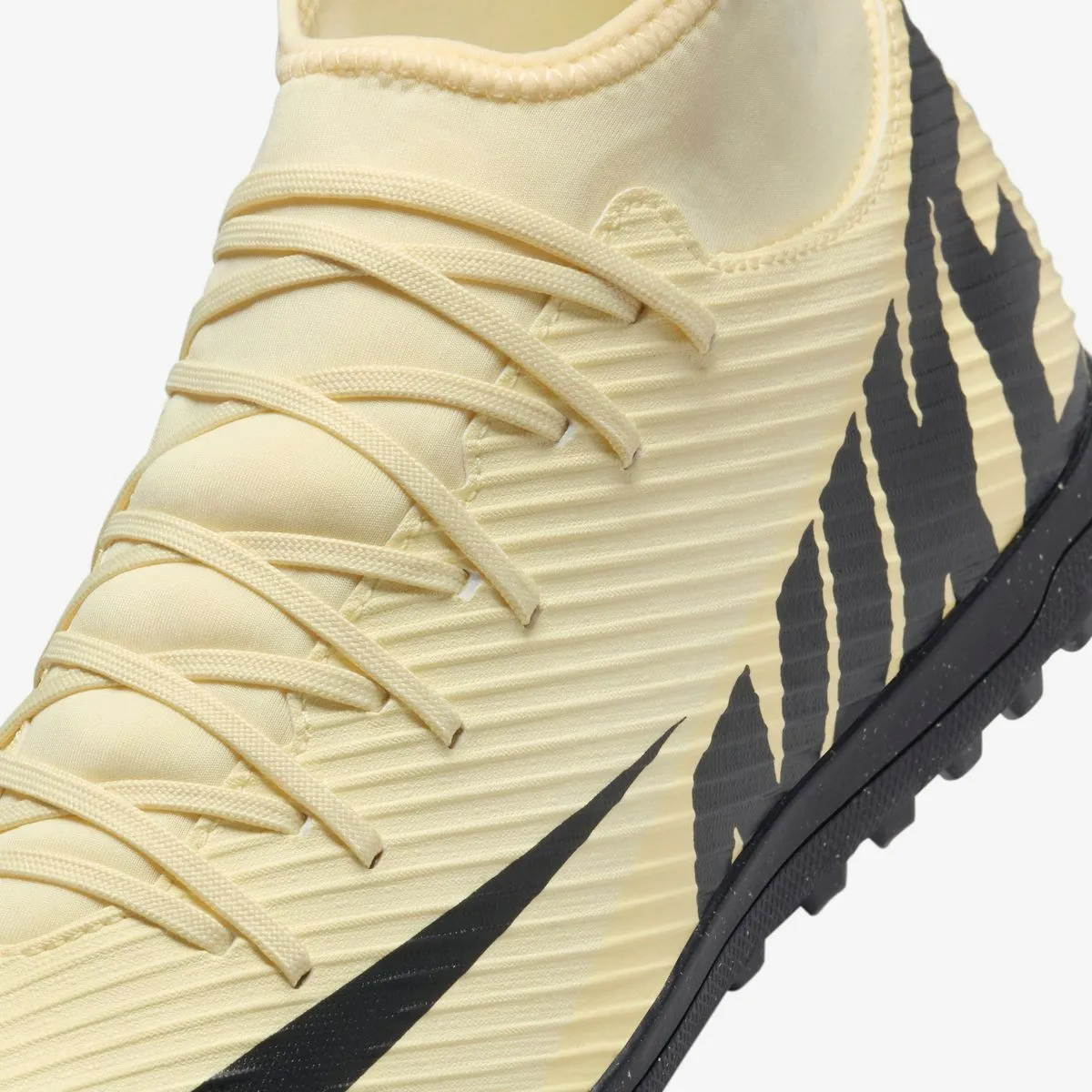 Zapatillas Futbolito Hombre Nike Superfly 9 Club TF Beige