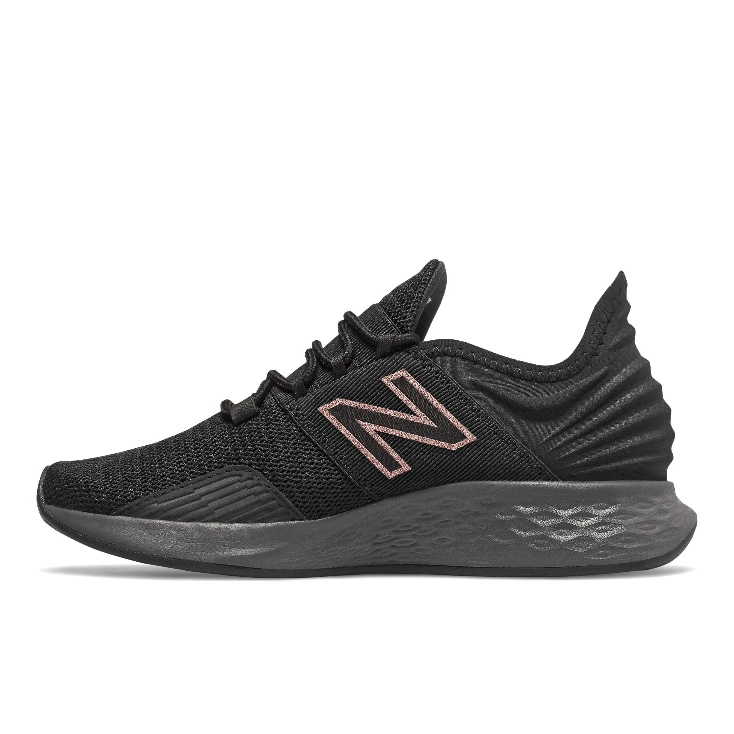 Zapatillas Running Mujer New Balance Fresh Foam Roav Negro